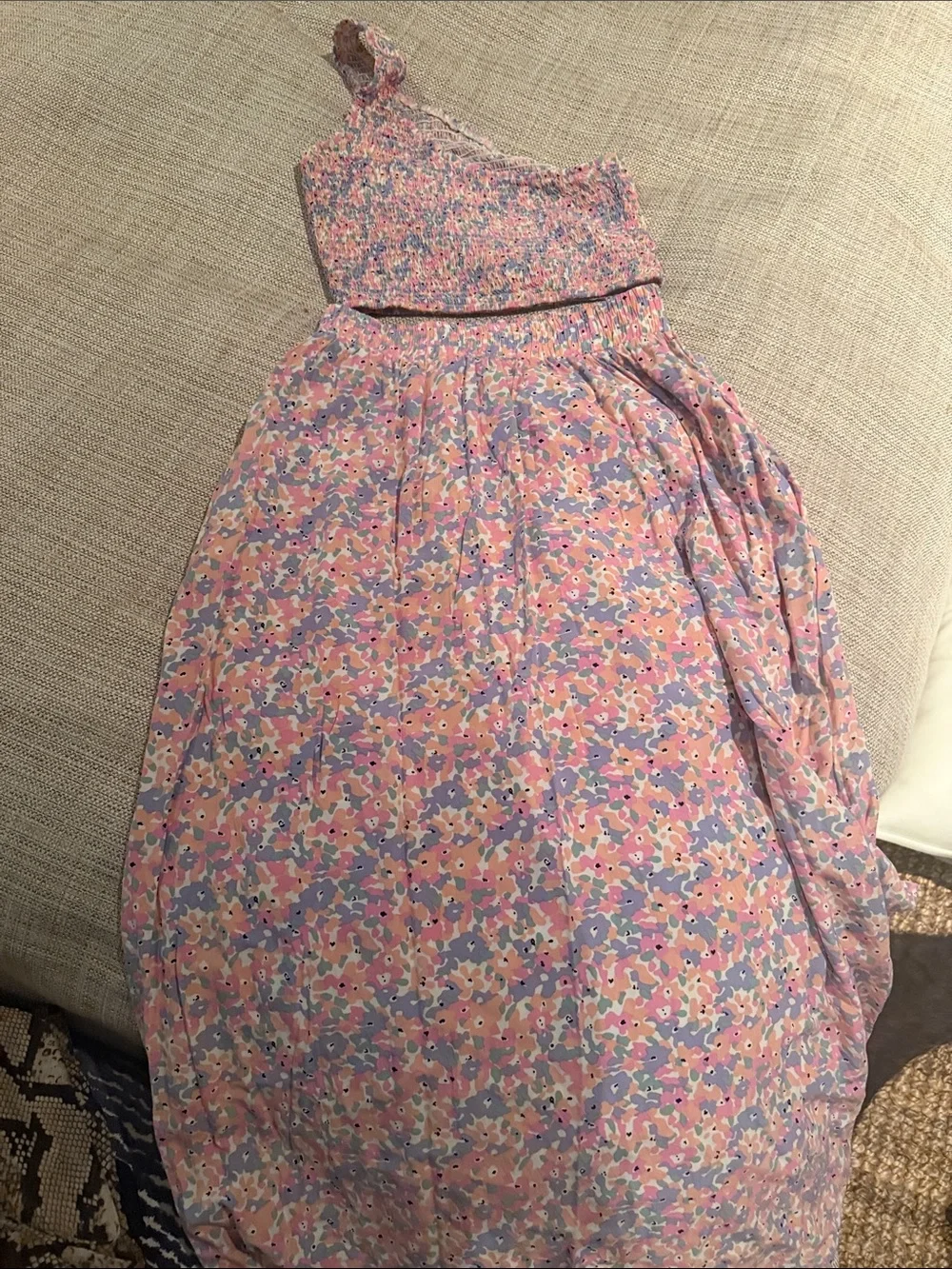 Floral Two-Piece Crop Top & Maxi Skirt Set in Pastel Pink